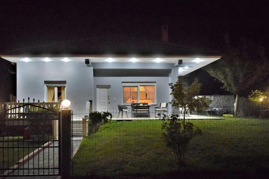 Apartament Deppy'S House Κοντά Στα Λουτρά Πόζαρ Chrysi Zewnętrze zdjęcie